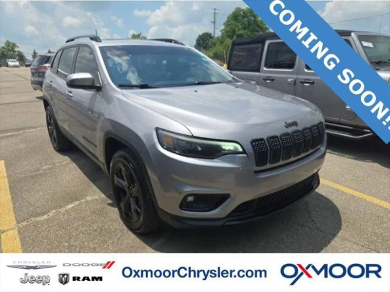 Certified 2019 Jeep Cherokee Latitude Plus image 1