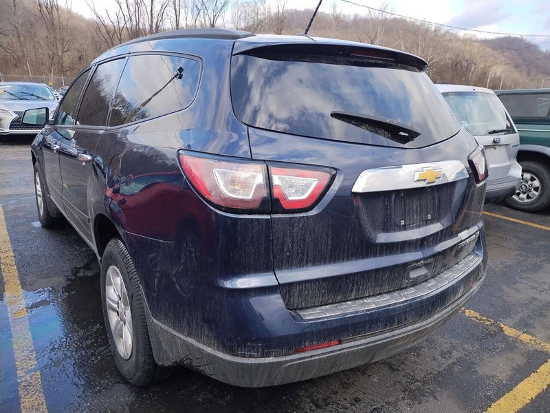 Used 2015 Chevrolet Traverse LS image 1