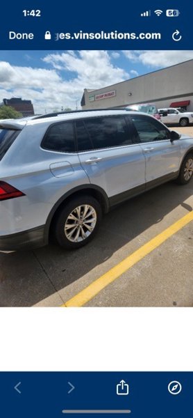 Used 2019 Volkswagen Tiguan S image 1