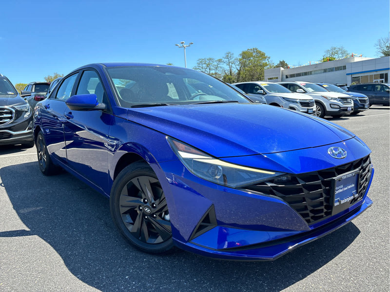Certified 2022 Hyundai Elantra SEL w/ Convenience Package image 1