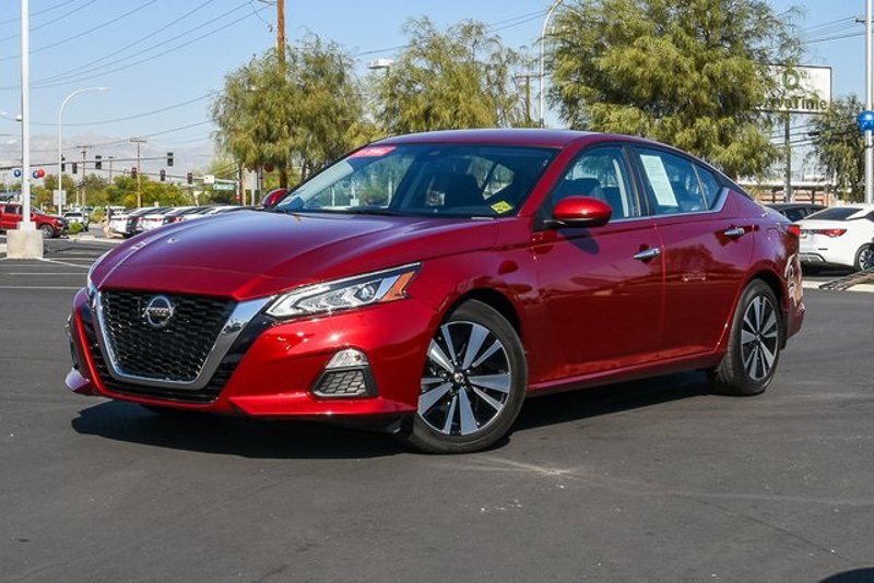 Certified 2022 Nissan Altima 2.5 SV image 1