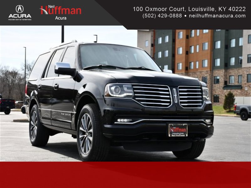 Used 2017 Lincoln Navigator Select image 1