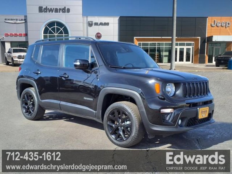 Used 2022 Jeep Renegade Altitude image 1