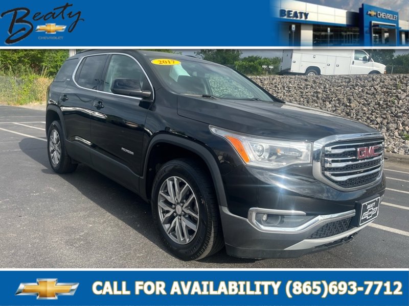 Used 2017 GMC Acadia SLE image 1