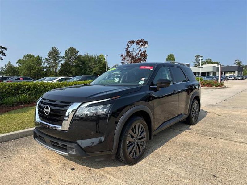 Certified 2022 Nissan Pathfinder SL w/ SL Premium Package image 1