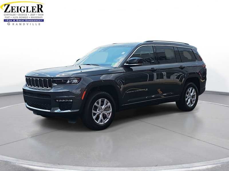 Certified 2022 Jeep Grand Cherokee L Limited w/ Luxury Tech Group II image 1