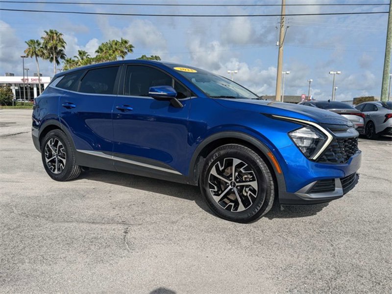 Certified 2023 Kia Sportage EX image 1