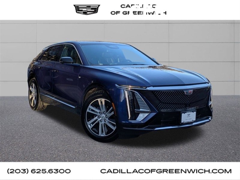 Certified 2024 Cadillac Lyriq Tech w/ Driver Assist Package image 1