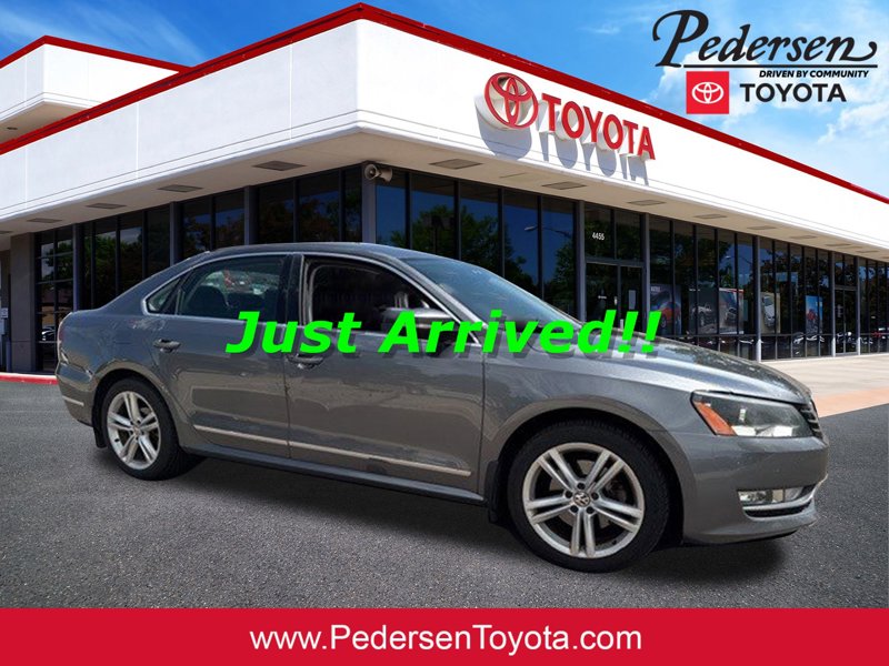 Used 2013 Volkswagen Passat 3.6 SEL Premium image 1