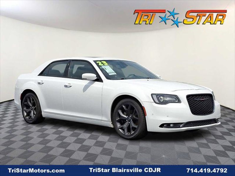 Certified 2023 Chrysler 300 S image 1