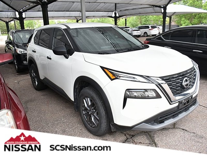 Certified 2022 Nissan Rogue S image 1