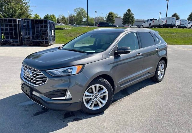 Used 2019 Ford Edge SEL image 1