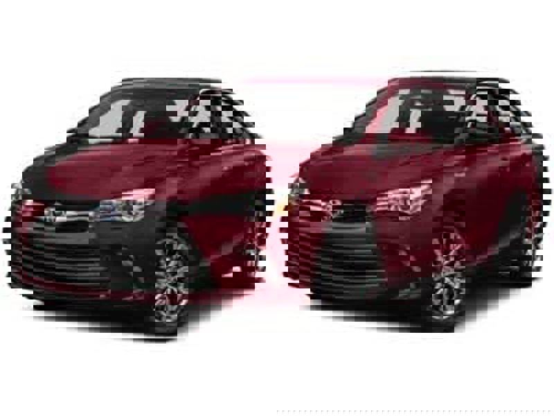 Used 2017 Toyota Camry XLE image 1