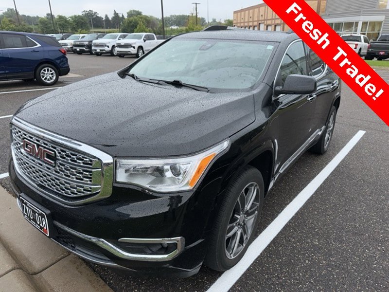 Used 2019 GMC Acadia Denali w/ Technology Package image 1