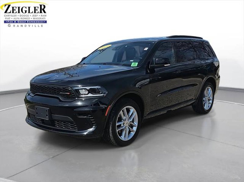 Certified 2024 Dodge Durango GT image 1