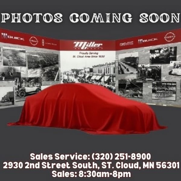 Used 2018 Ford Focus SE image 1