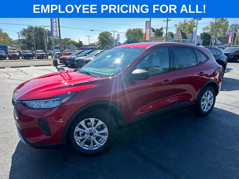 New 2025 Ford Escape Active image 1