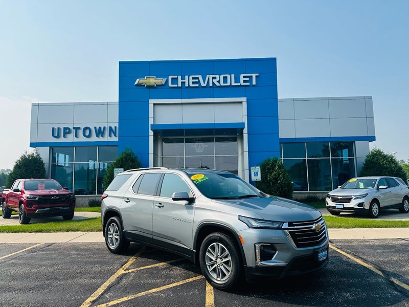Certified 2023 Chevrolet Traverse LT image 1
