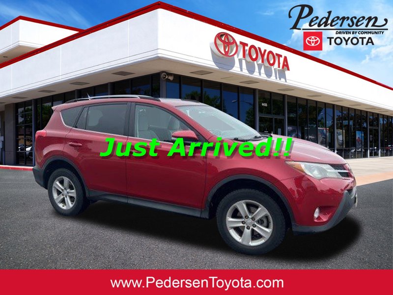 Used 2014 Toyota RAV4 XLE image 1