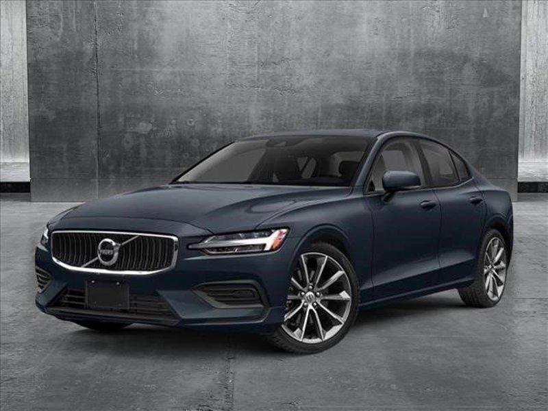 Used 2021 Volvo S60 T5 Momentum image 1