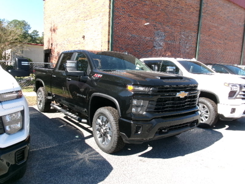 New 2025 Chevrolet Silverado 2500 Custom w/ Custom Value Package image 1