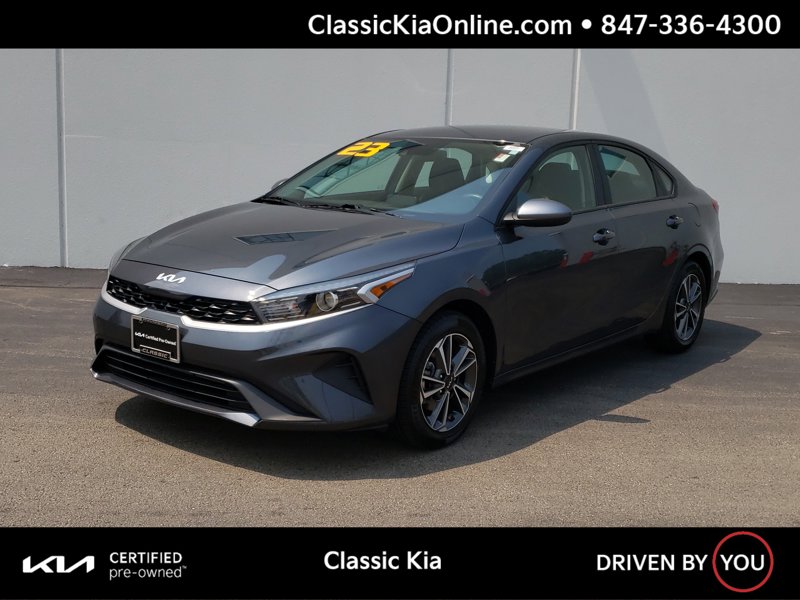 Certified 2023 Kia Forte LXS image 1
