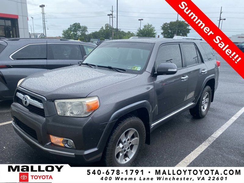 Used 2013 Toyota 4Runner SR5 image 1