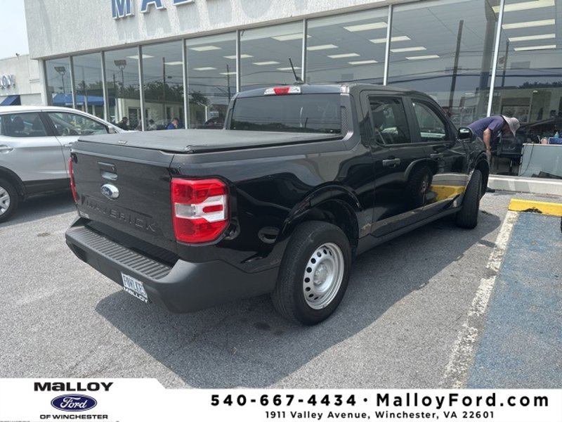 Used 2023 Ford Maverick XL image 1