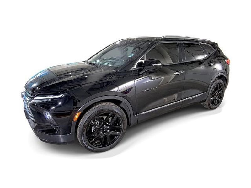 Certified 2024 Chevrolet Blazer Premier w/ Driver Confidence II Package image 1