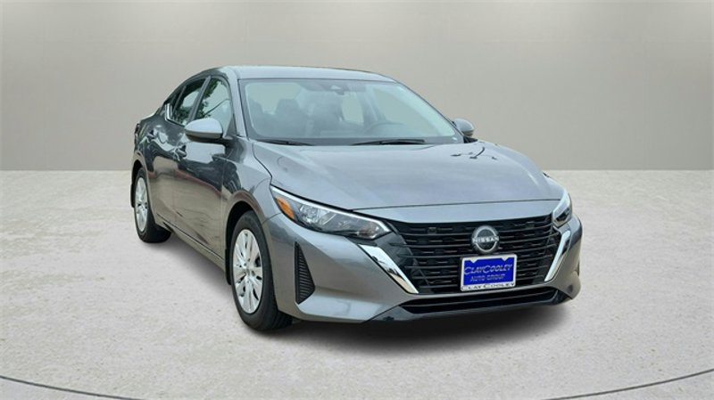 Certified 2022 Nissan Sentra S image 1