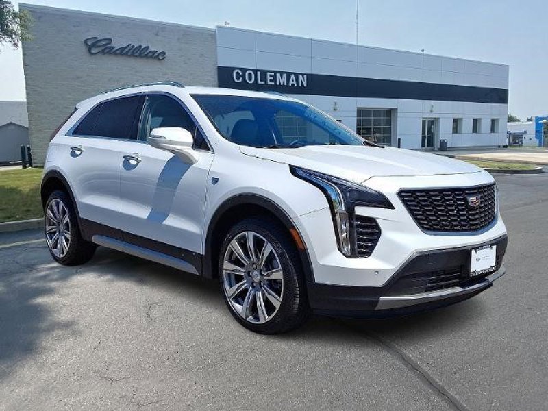 Certified 2022 Cadillac XT4 Premium Luxury w/ Cold Weather Package image 1