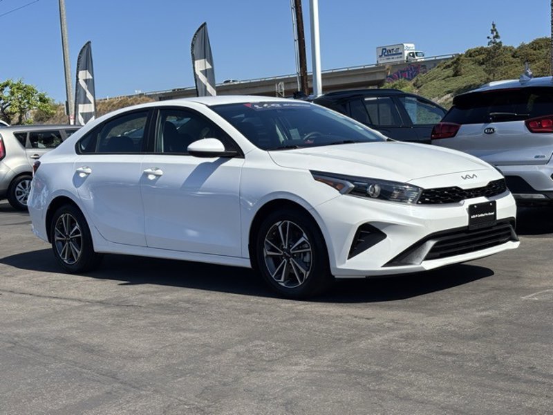 Certified 2023 Kia Forte LXS image 1