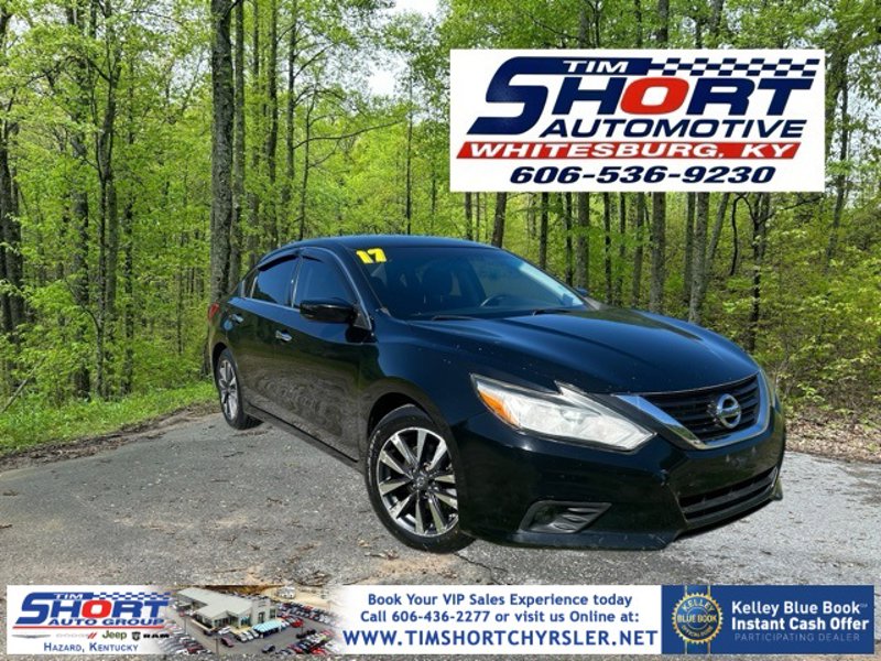 Used 2017 Nissan Altima 2.5 SV image 1