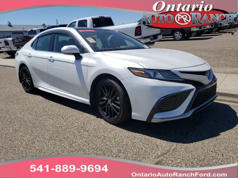 Used 2023 Toyota Camry XSE image 1