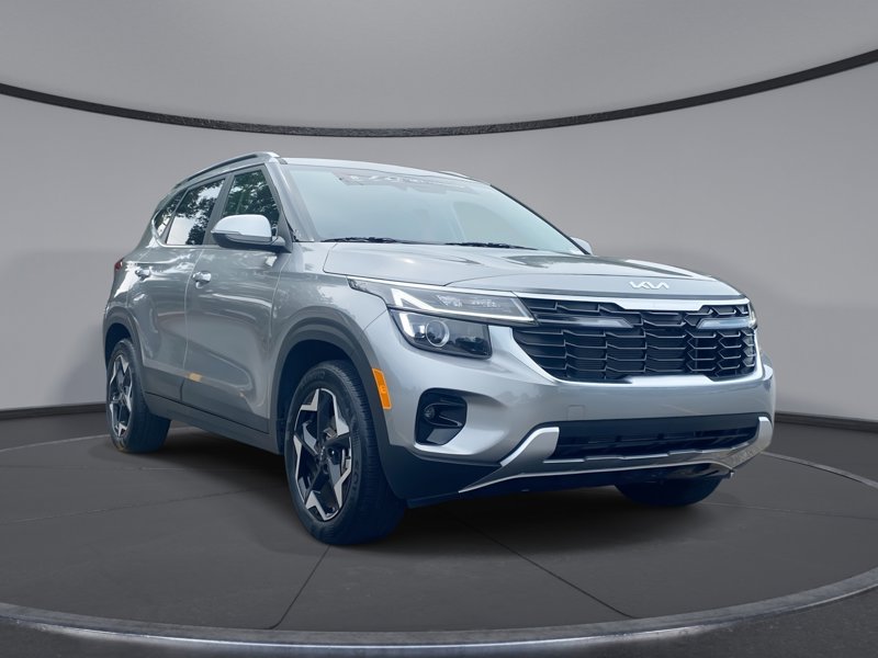 Certified 2025 Kia Seltos EX image 1