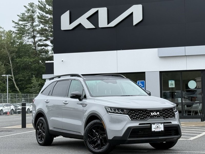 Certified 2022 Kia Sorento S w/ Panoramic Sunroof Package image 1