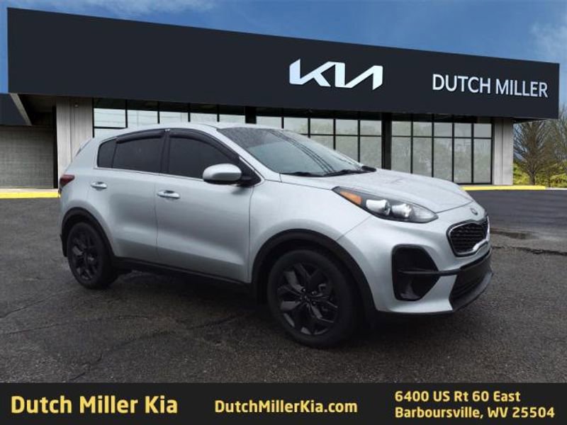 Certified 2022 Kia Sportage LX image 1
