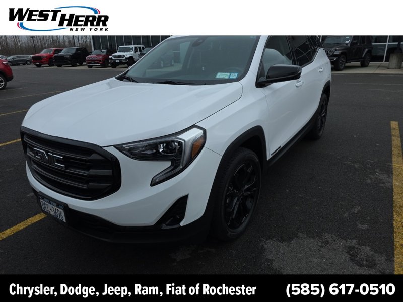 Used 2021 GMC Terrain SLT w/ Elevation Edition image 1