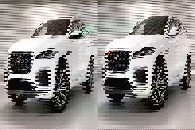 New 2025 Jaguar F-PACE R-Dynamic S image 1