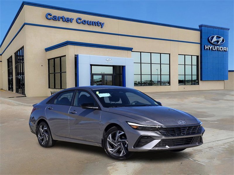 Certified 2025 Hyundai Elantra Sport image 1