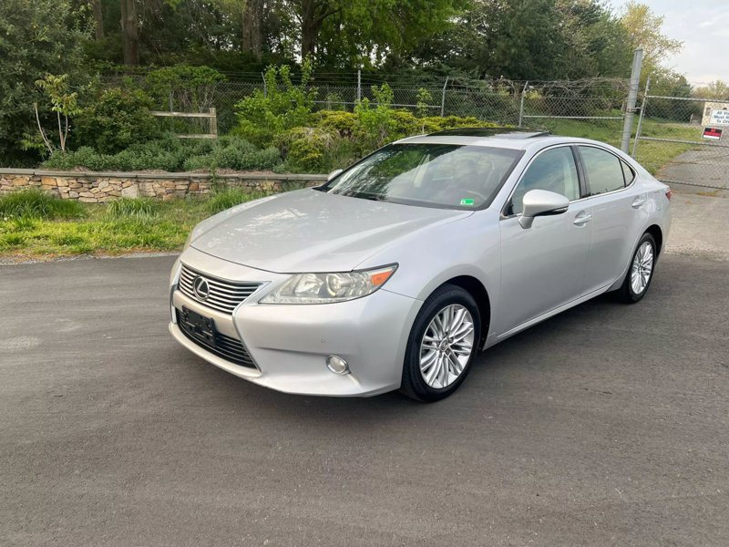 Used 2013 Lexus ES 350 image 1