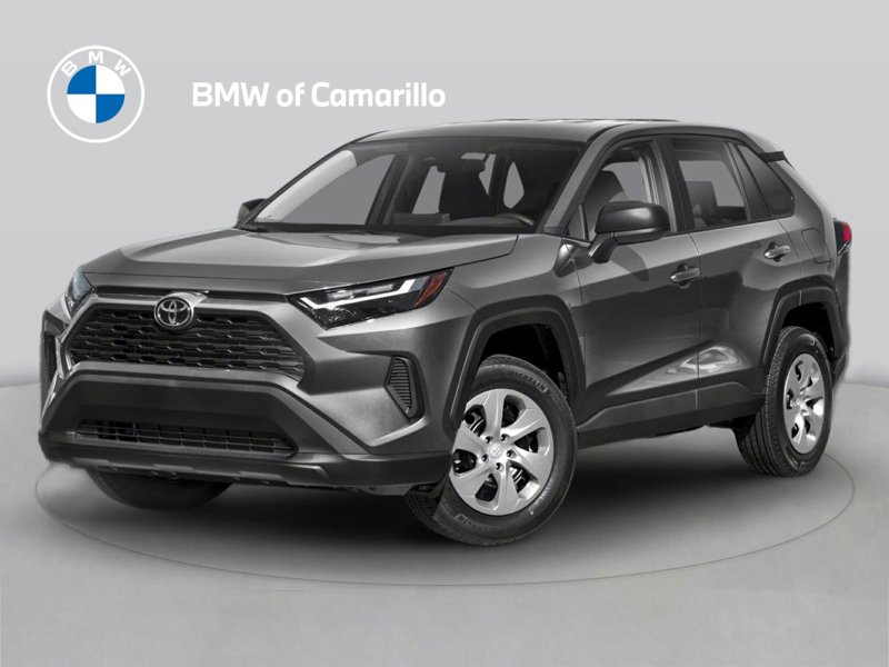 Used 2023 Toyota RAV4 XLE image 1