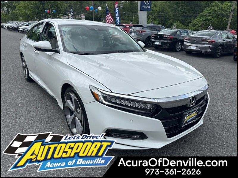 Used 2020 Honda Accord Touring image 1