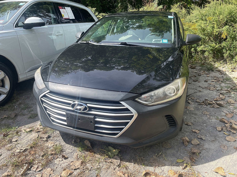Used 2018 Hyundai Elantra SE image 1