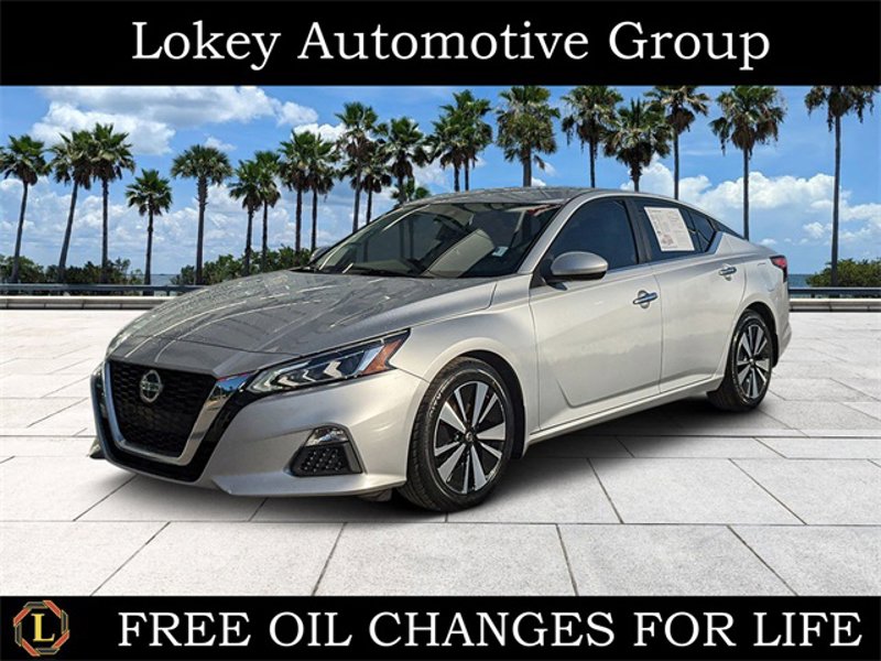 Certified 2021 Nissan Altima 2.5 SV image 1