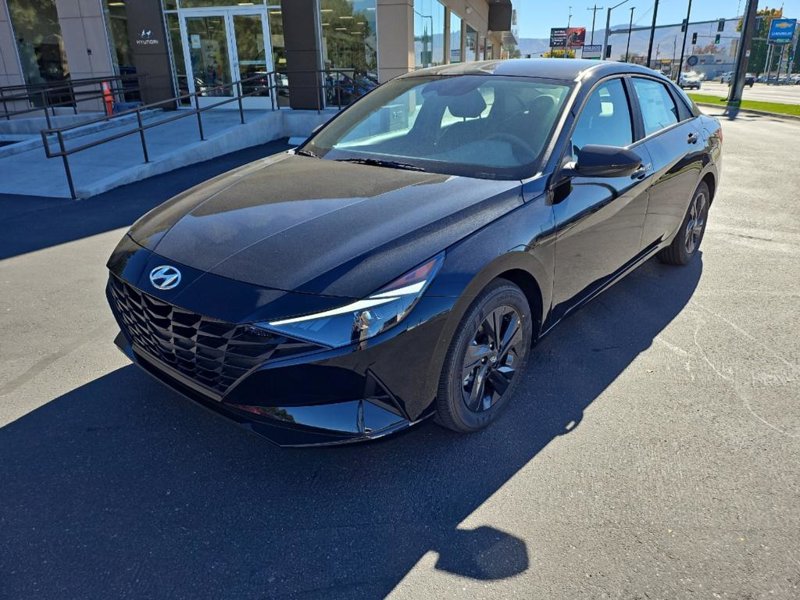 Certified 2023 Hyundai Elantra Blue image 1
