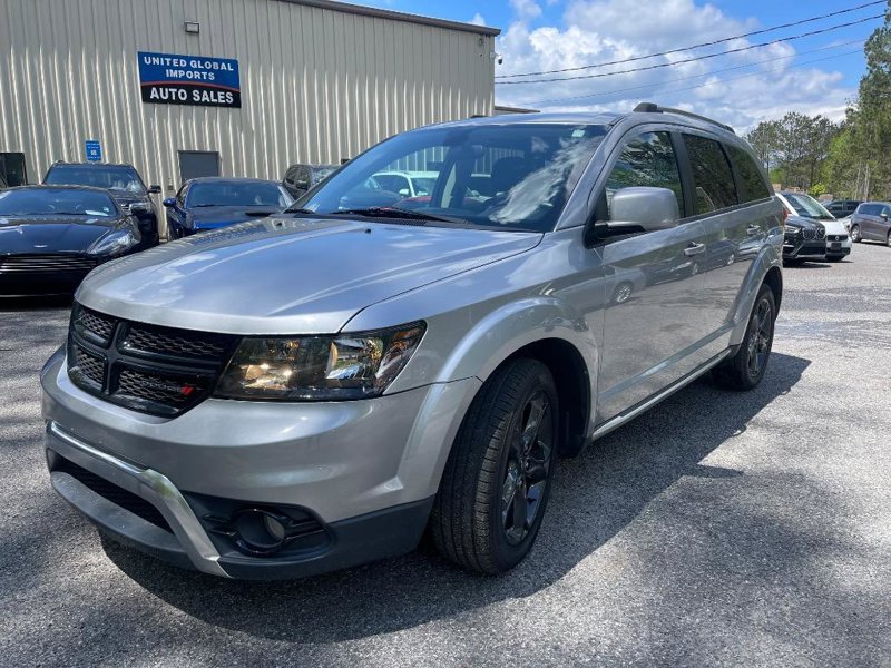 Used 2018 Dodge Journey Crossroad image 1