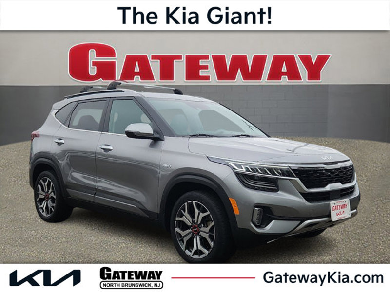 Certified 2022 Kia Seltos SX image 1