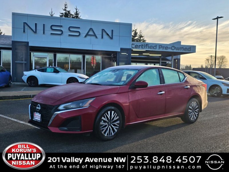 Certified 2023 Nissan Altima 2.5 SV w/ SV Premium Package image 1
