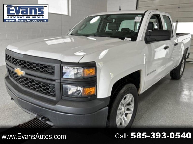 Used 2015 Chevrolet Silverado 1500 W/T w/ Trailering Package image 1